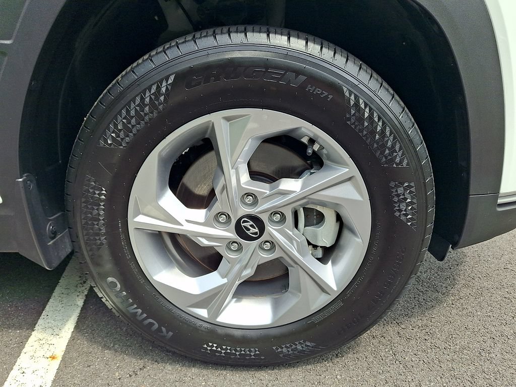 Used 2024 Hyundai Tucson SE AWD/4WD image 12