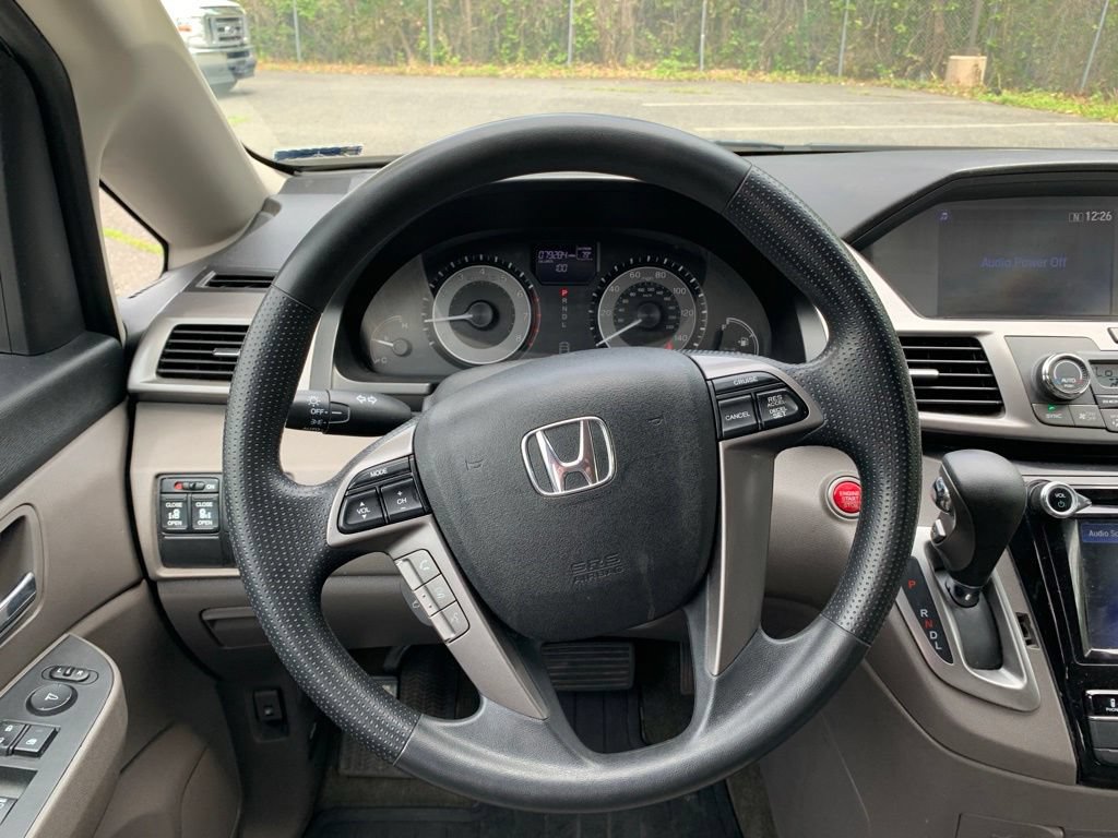 Used 2016 Honda Odyssey SE image 14