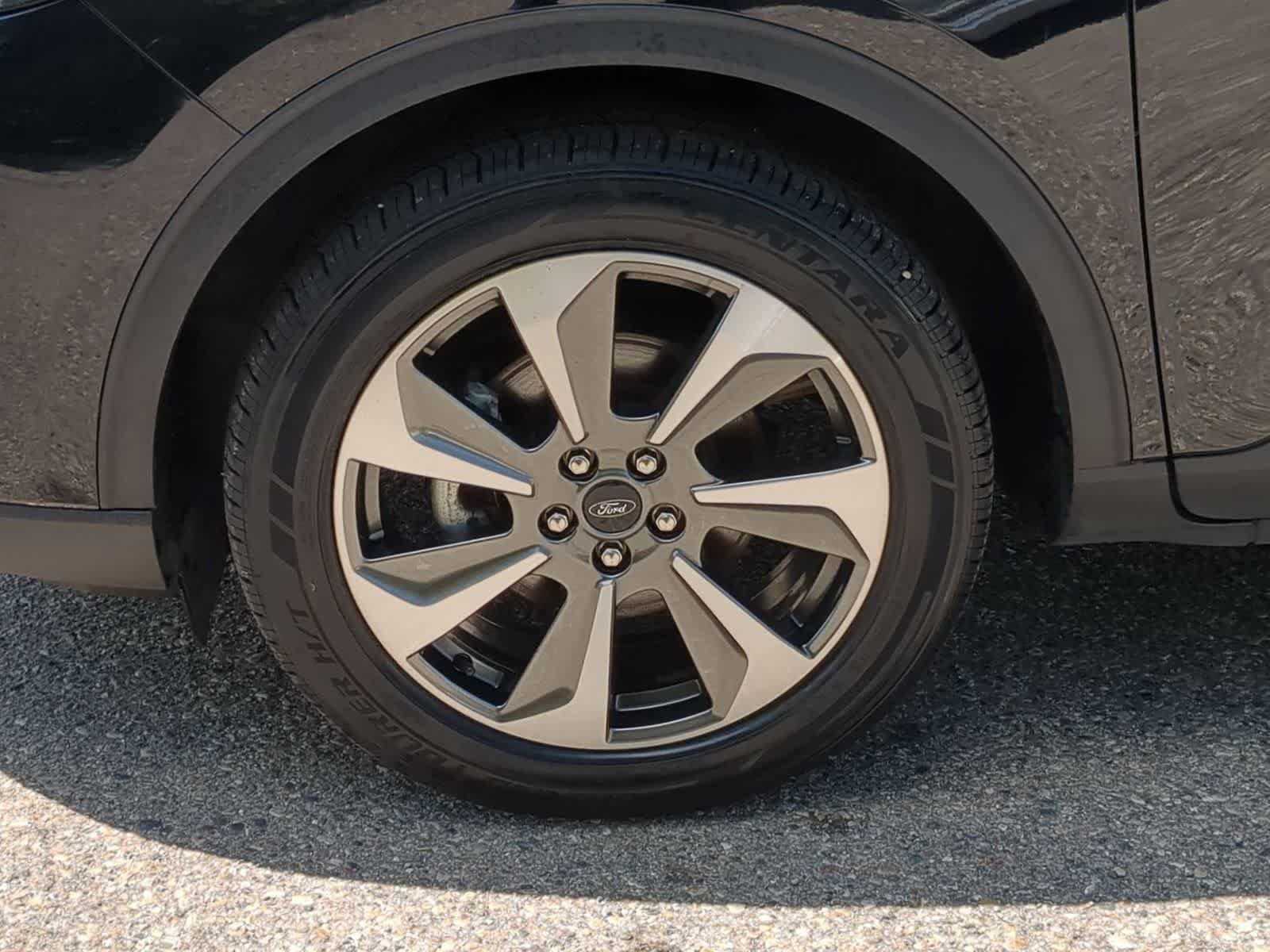 Used 2024 Ford Escape Platinum AWD/4WD image 14