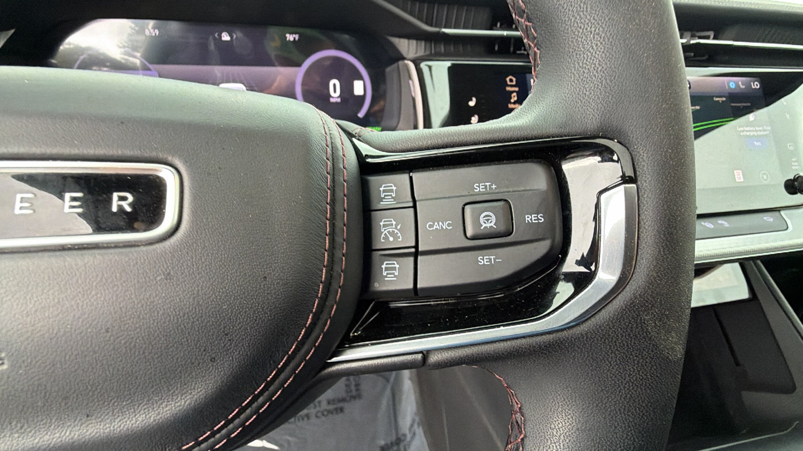 Used 2024 Jeep Wagoneer Launch Edition AWD/4WD image 27