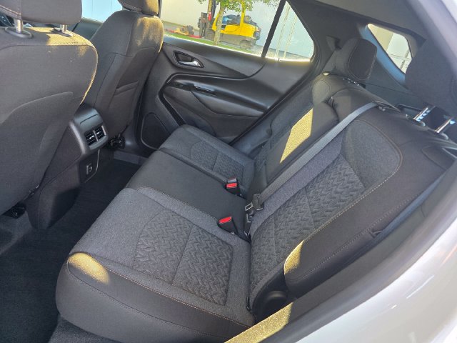 Used 2024 Chevrolet Equinox LT AWD/4WD image 18