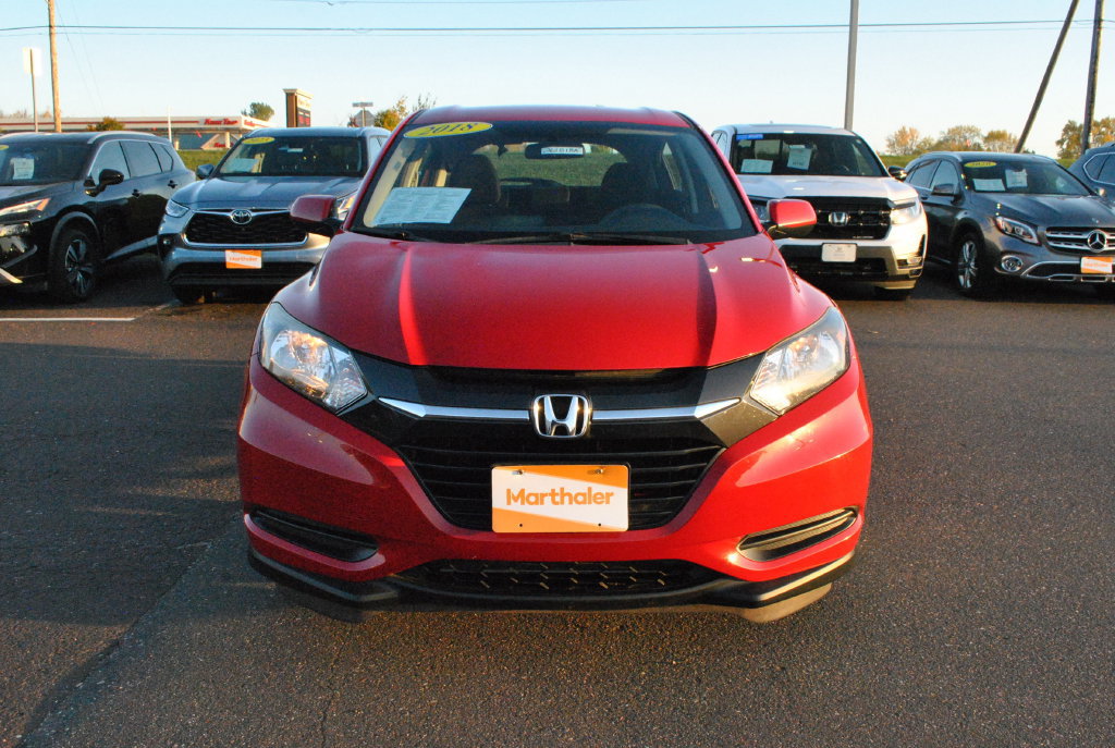 Certified 2018 Honda HR-V LX image 2
