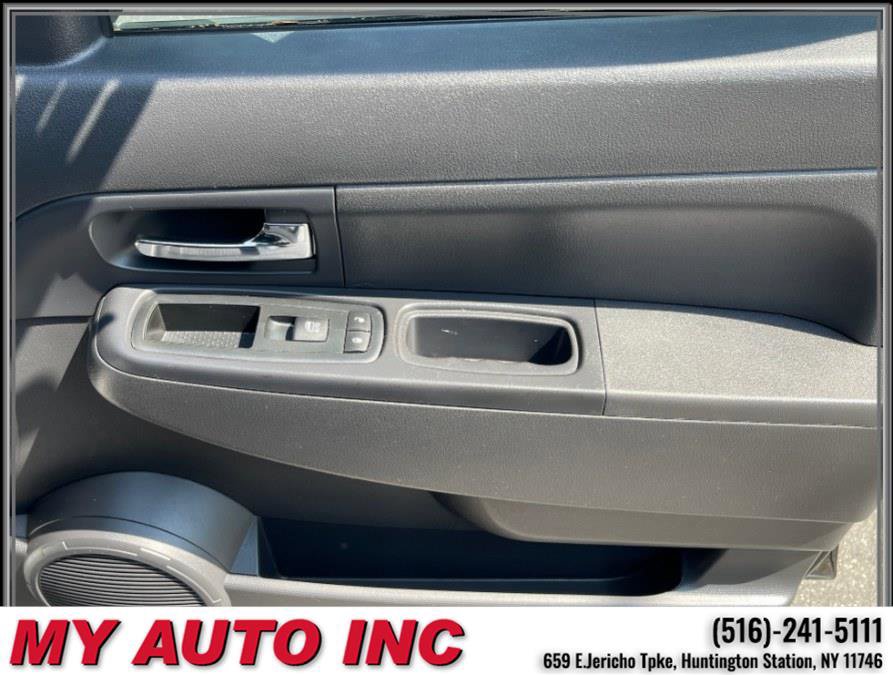 Used 2012 Jeep Liberty Sport image 28