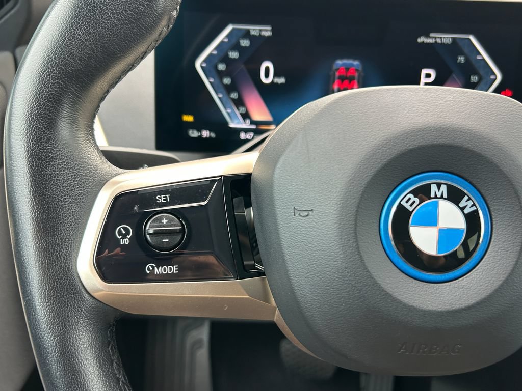 Used 2024 BMW iX xDrive50 w/ Sport Package AWD/4WD image 19