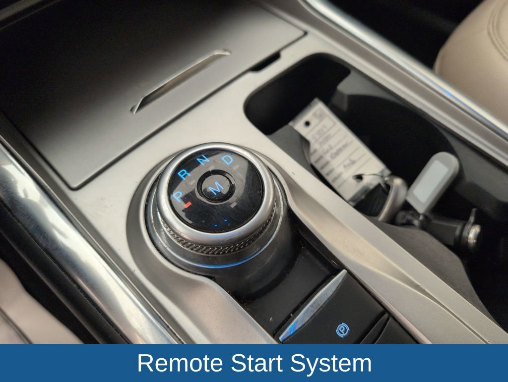 Used 2020 Ford Explorer XLT w/ Equipment Group 202A image 30