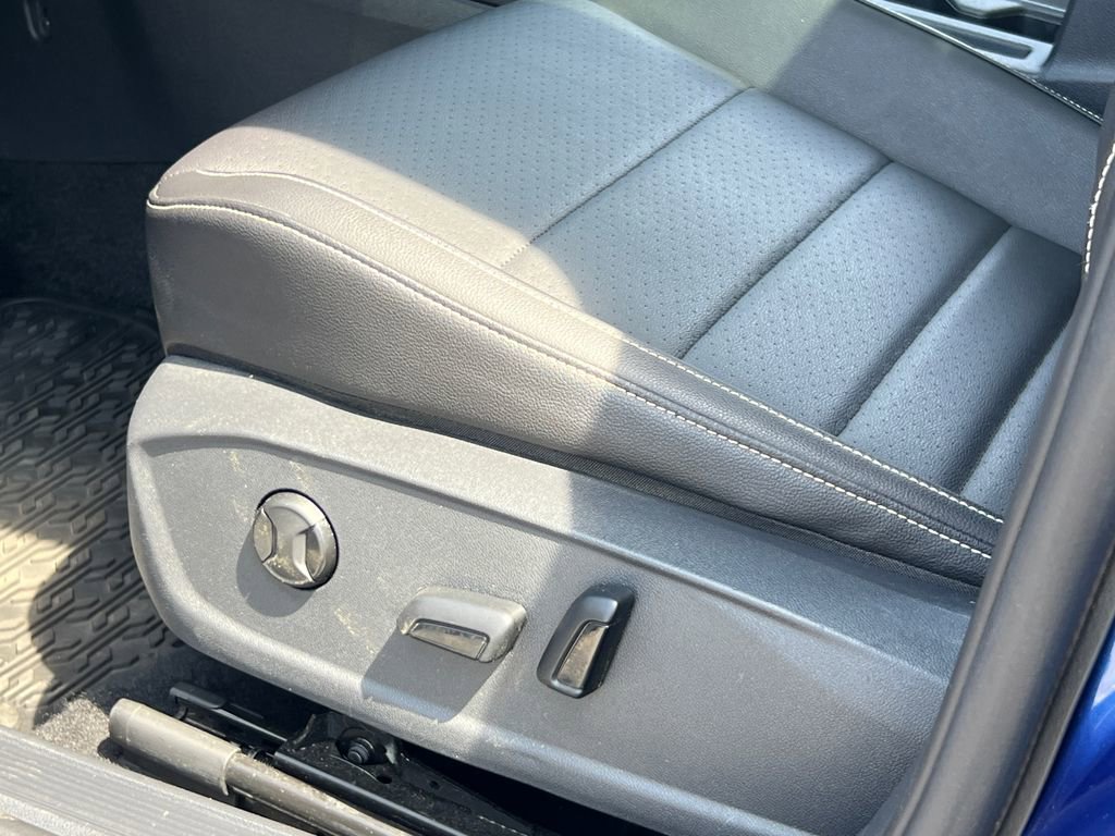 Certified 2023 Volkswagen Jetta SE image 29