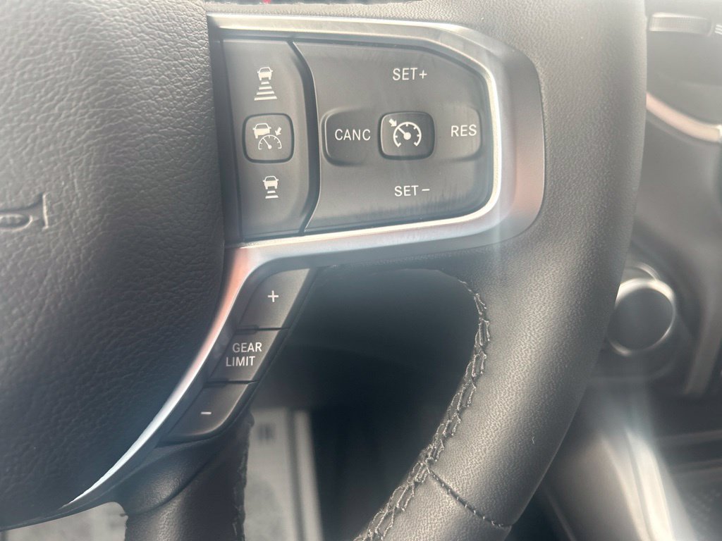New 2026 RAM 1500 Big Horn AWD/4WD image 17
