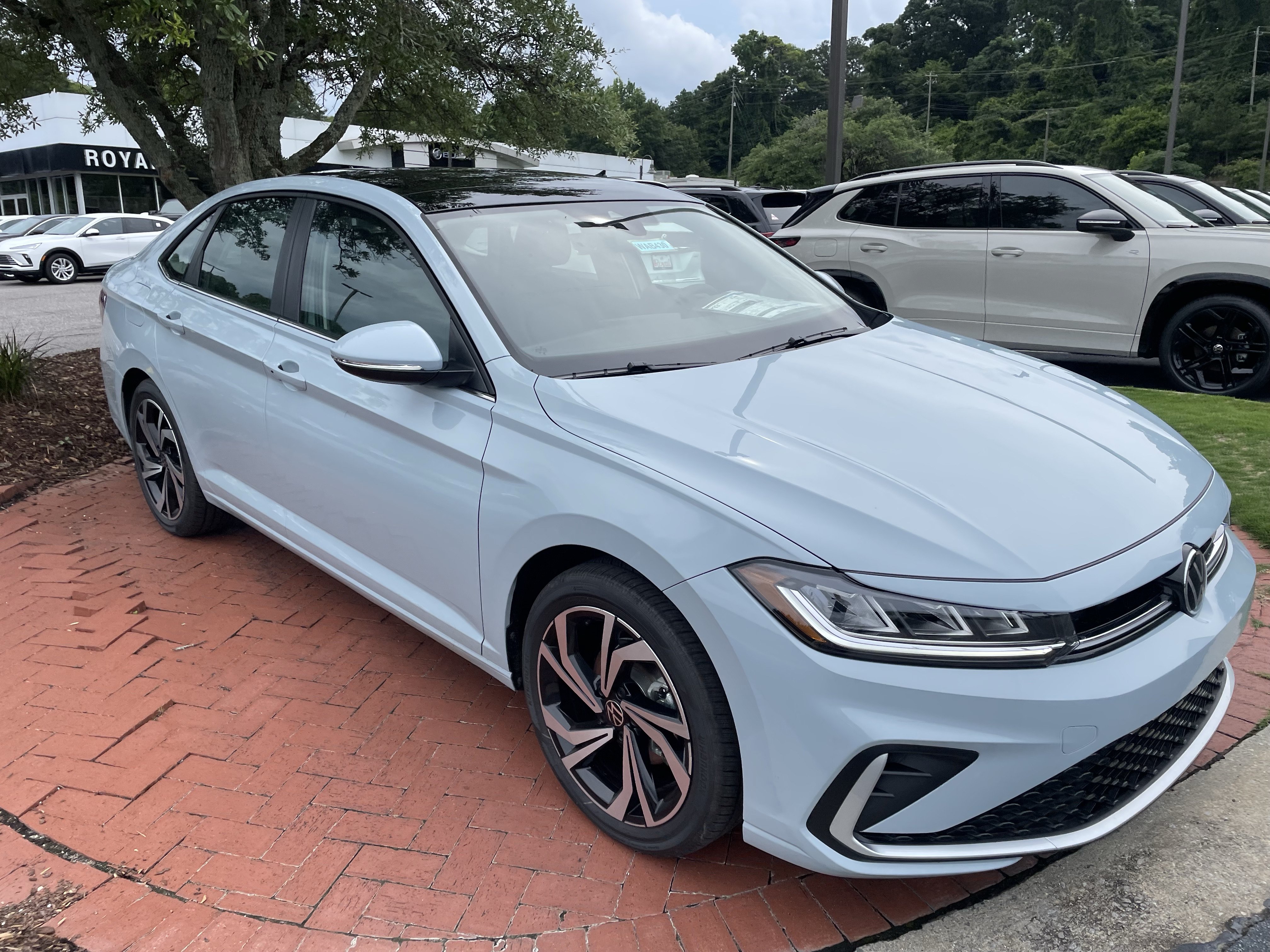 New 2026 Volkswagen Jetta SEL FWD image 3