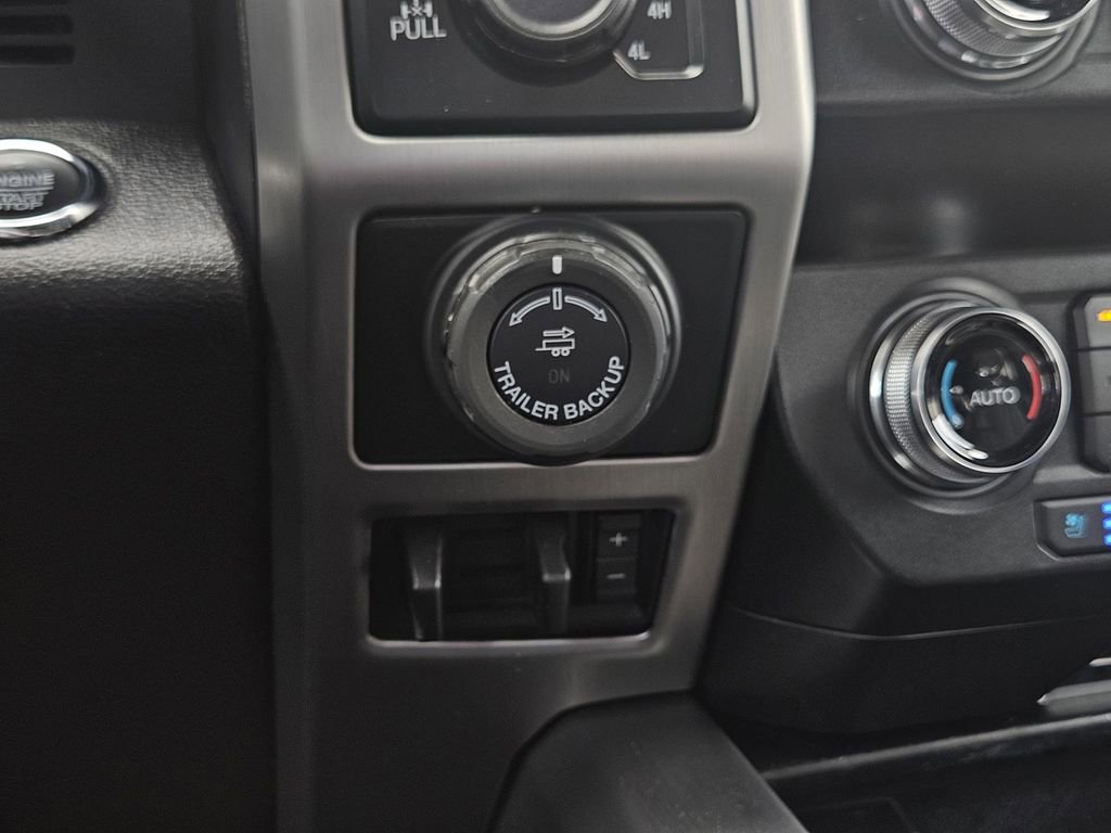 Used 2020 Ford F150 Platinum w/ Equipment Group 701A Luxury image 34