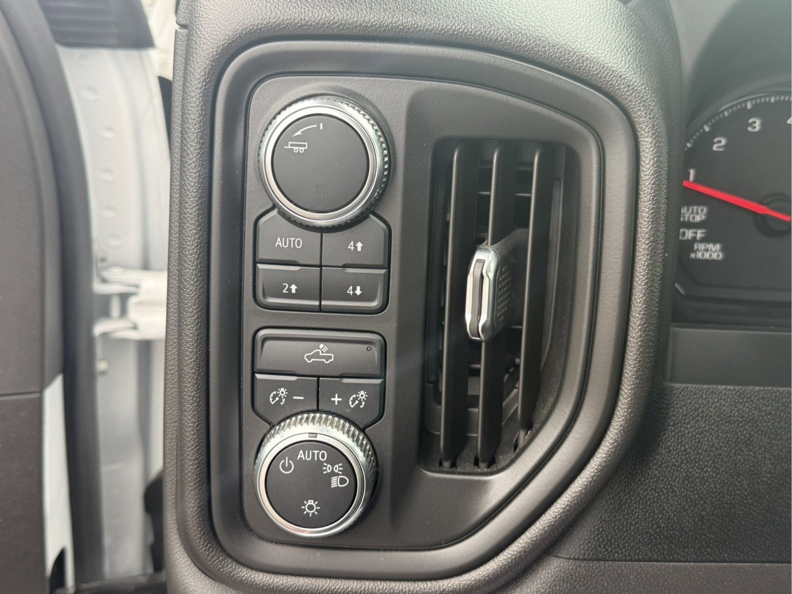 Certified 2022 GMC Sierra 1500 Pro w/ Sierra Value Package AWD/4WD image 19