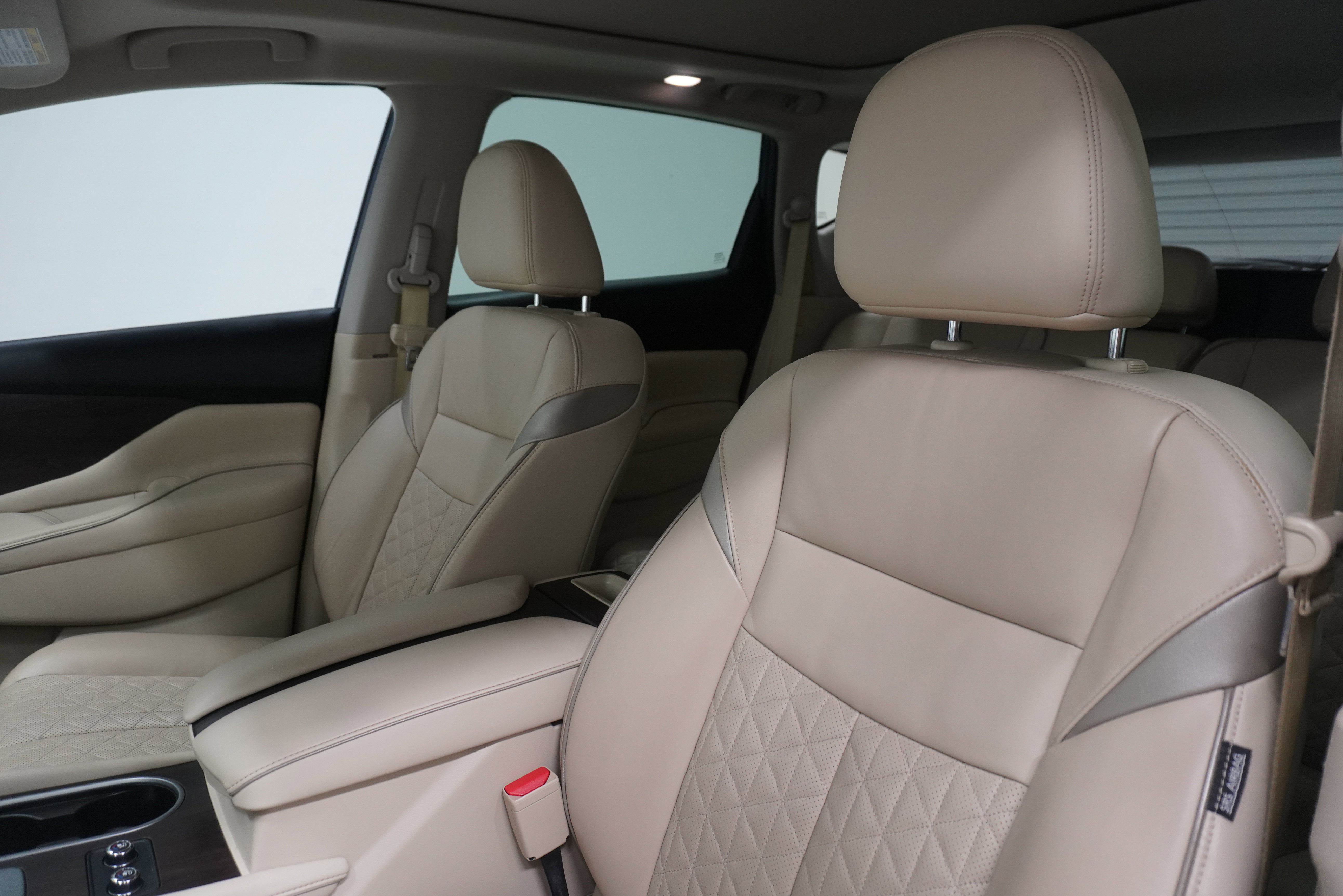 Used 2019 Nissan Murano Platinum image 11