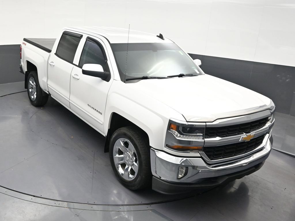 Used 2018 Chevrolet Silverado 1500 LT w/ LT Eassist Package AWD/4WD image 23