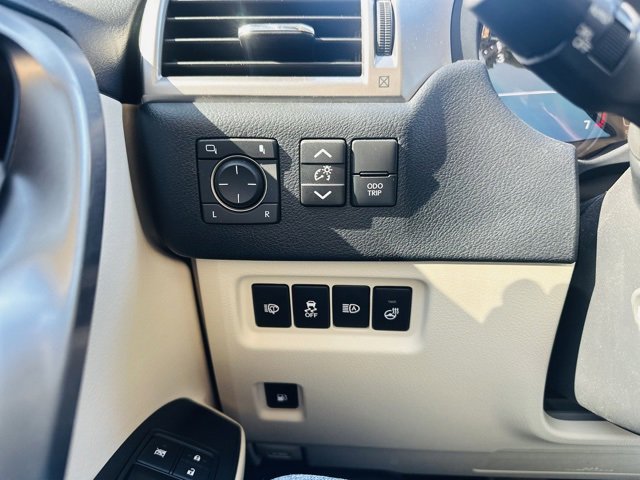 Used 2023 Lexus GX 460 Premium image 42