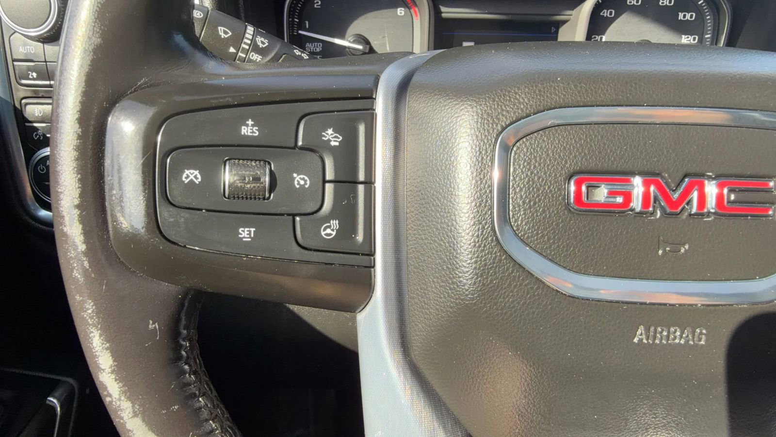 Used 2019 GMC Sierra 1500 SLT w/ SLT Premium Plus Package AWD/4WD image 18