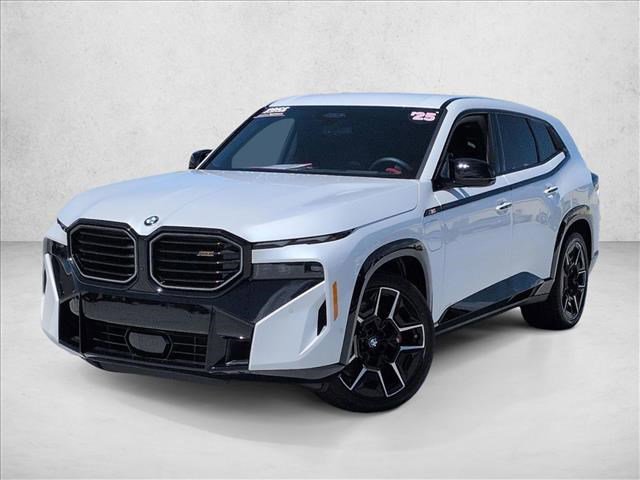Used 2025 BMW XM AWD/4WD image 1