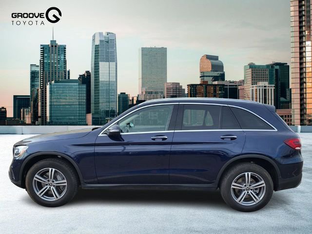 Used 2022 Mercedes-Benz GLC 300 4MATIC image 2