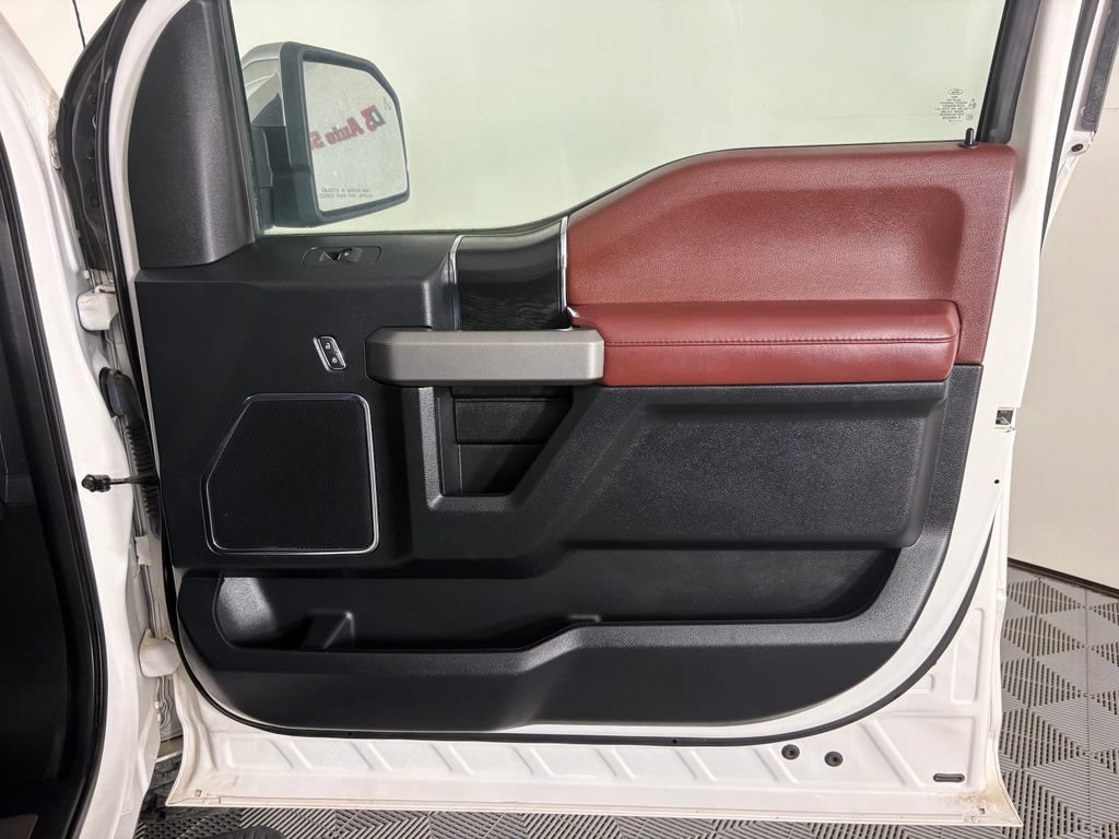 Used 2018 Ford F150 Platinum w/ Equipment Group 701A Luxury AWD/4WD image 50