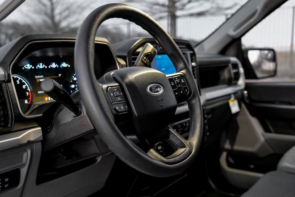 Used 2023 Ford F150 XL w/ XL Chrome Appearance Package image 15