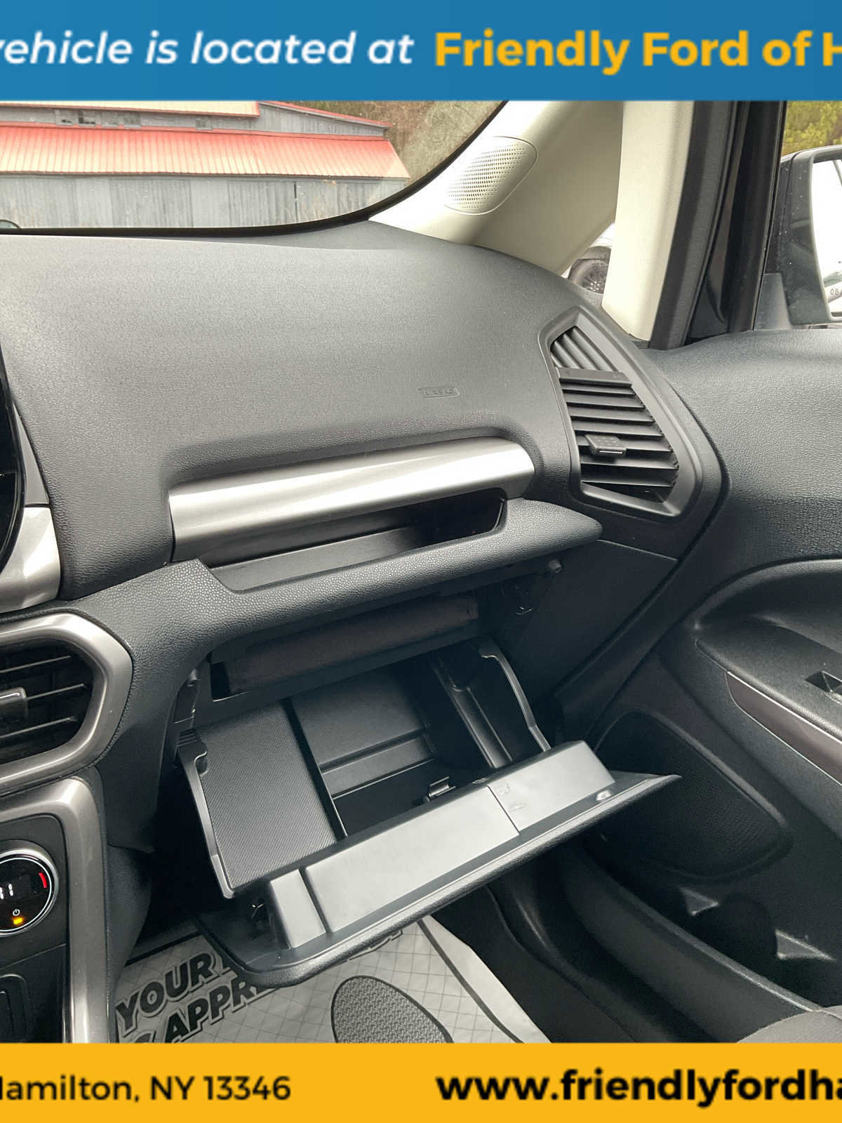 Used 2021 Ford EcoSport SE image 32