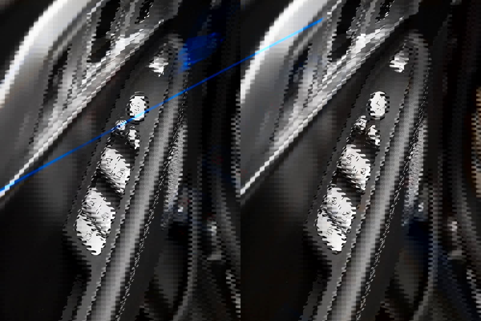 Used 2024 BMW XM image 30