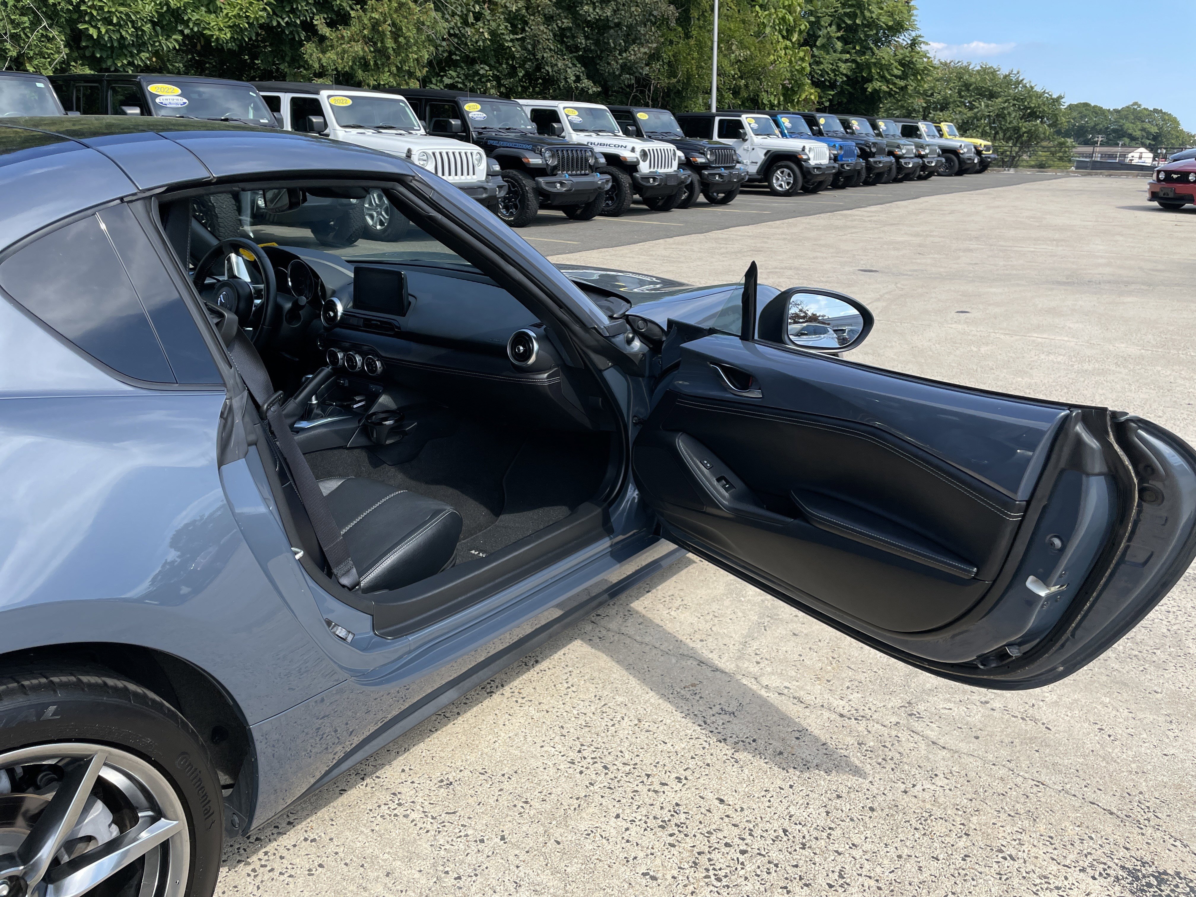 Used 2021 MAZDA MX-5 Miata RF Grand Touring image 8