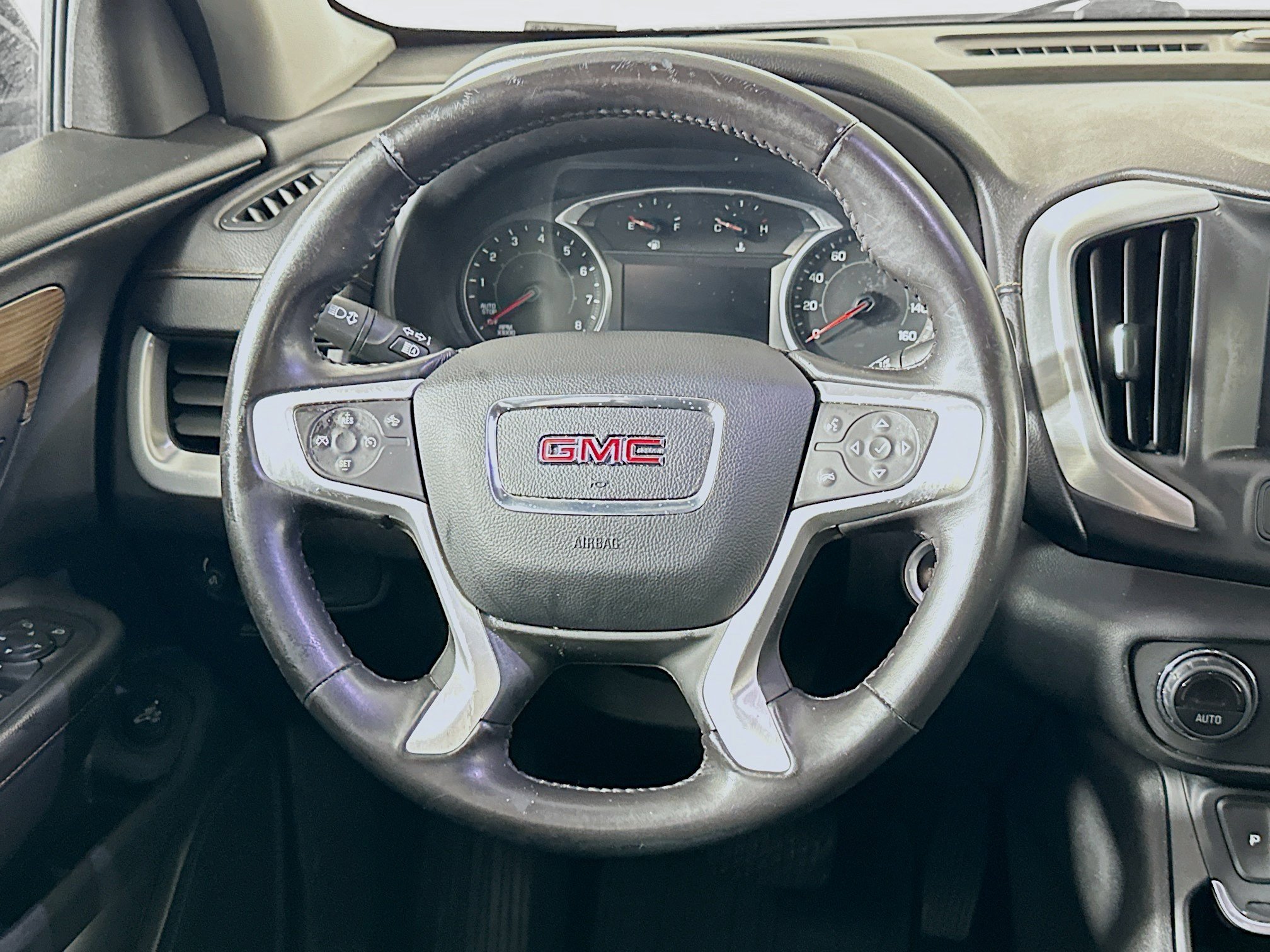 Used 2020 GMC Terrain SLE w/ Driver Convenience Package AWD/4WD image 18