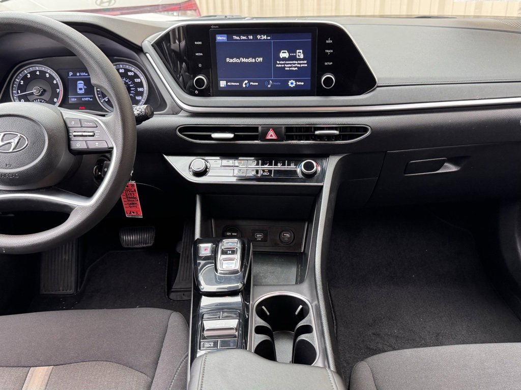 Used 2023 Hyundai Sonata SE w/ Cargo Package image 5