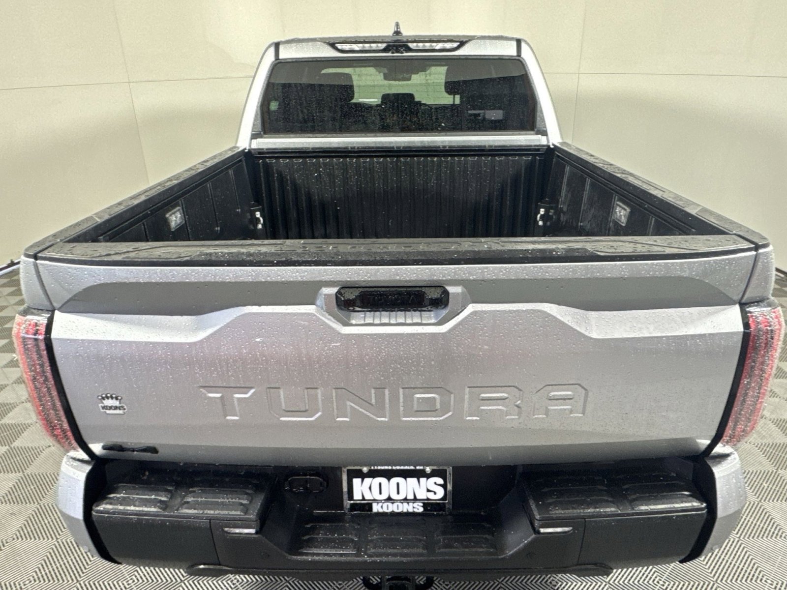 Used 2025 Toyota Tundra Limited image 26
