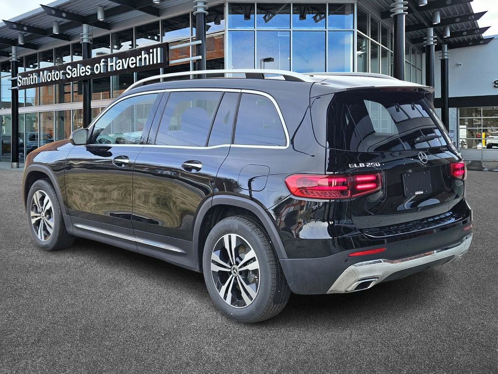 New 2026 Mercedes-Benz GLB 250 4MATIC image 3