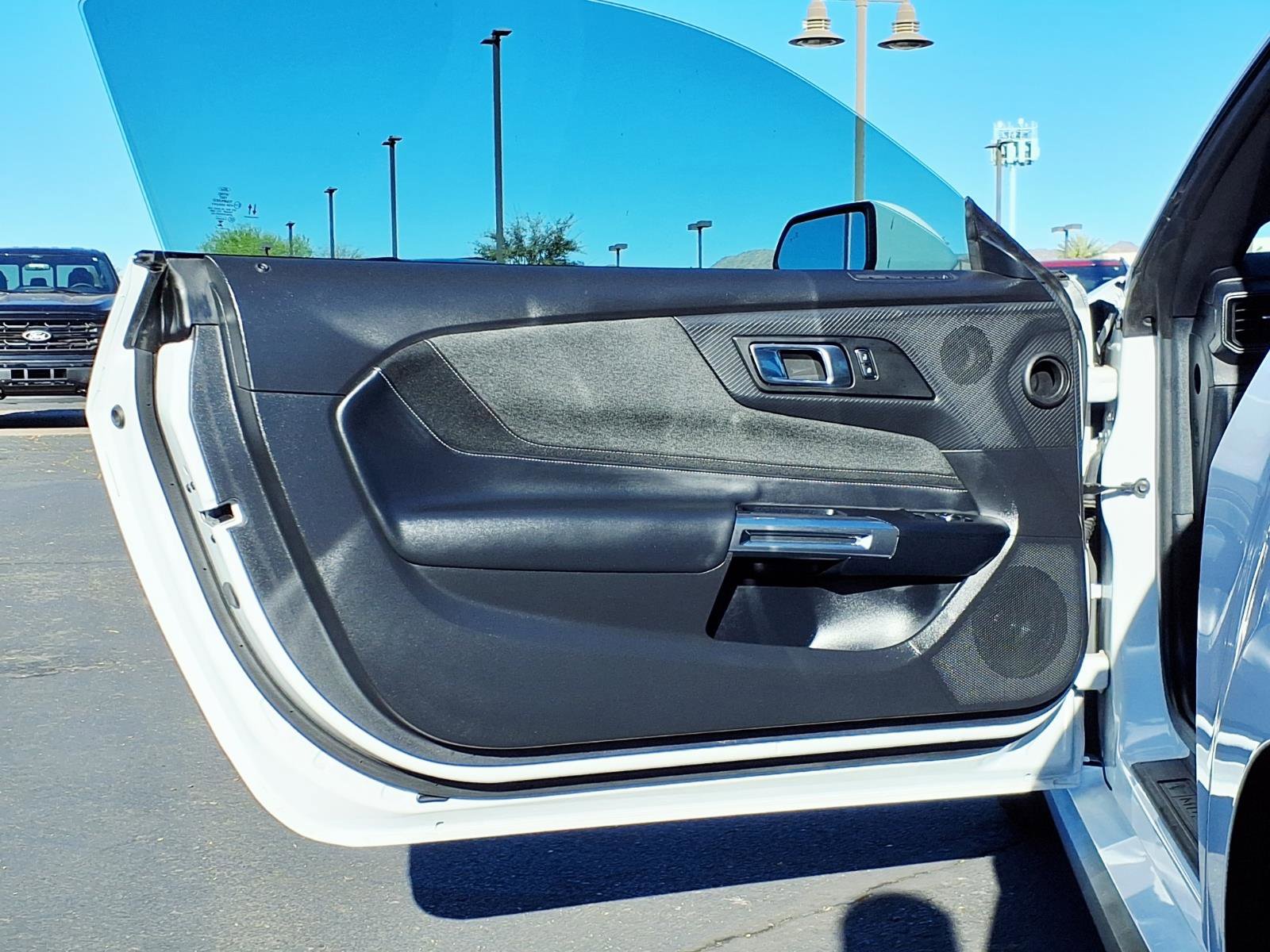 Used 2025 Ford Mustang Coupe image 17