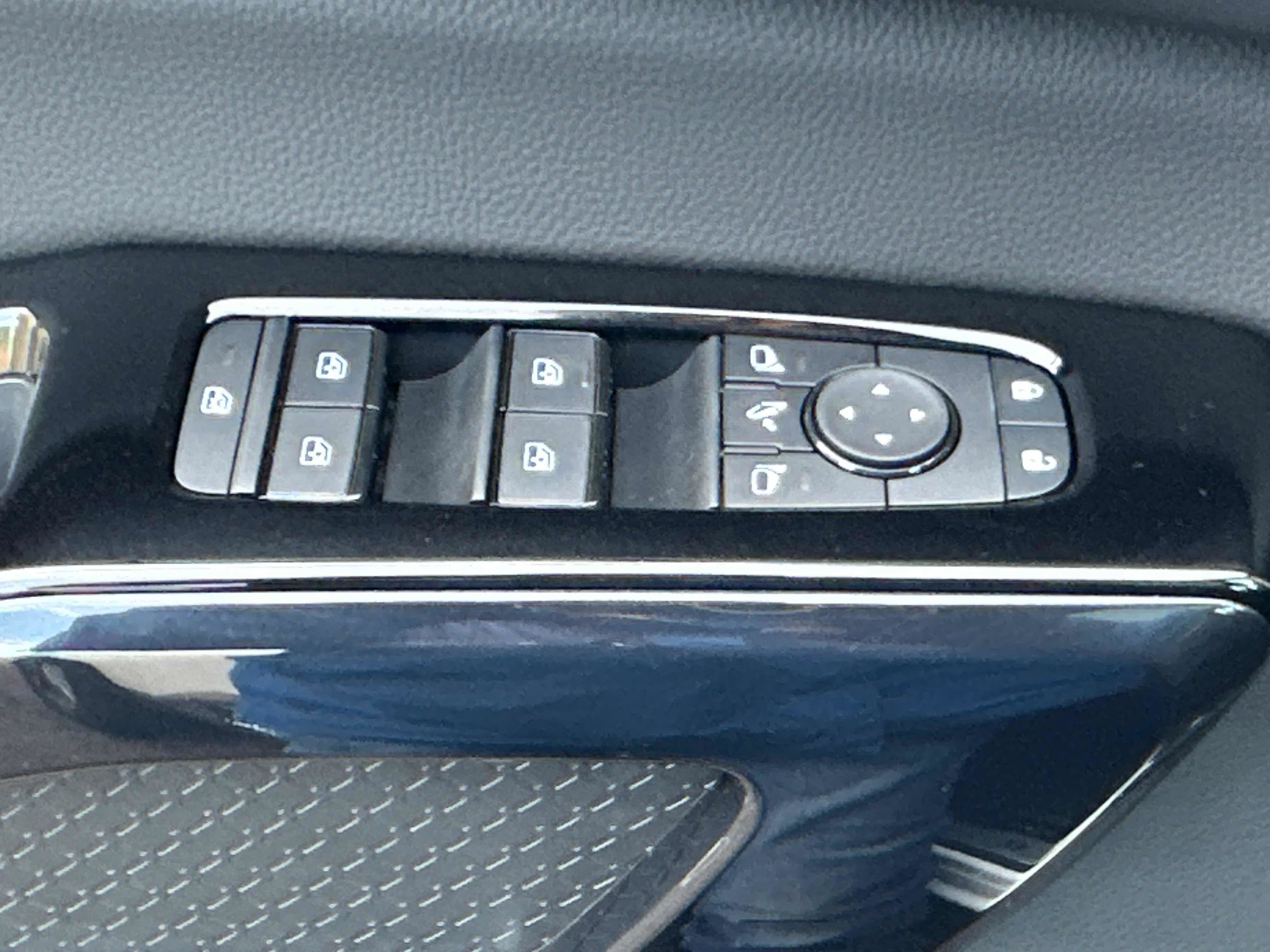 New 2026 Nissan Pathfinder Platinum AWD/4WD image 19