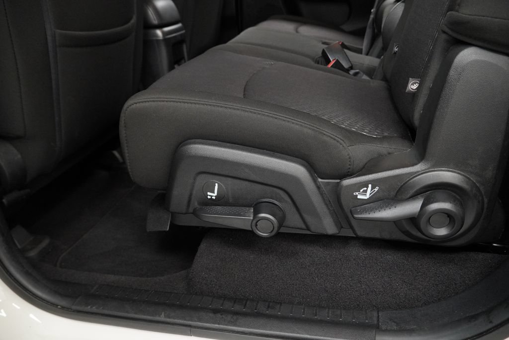 Used 2019 Dodge Journey SE FWD image 27