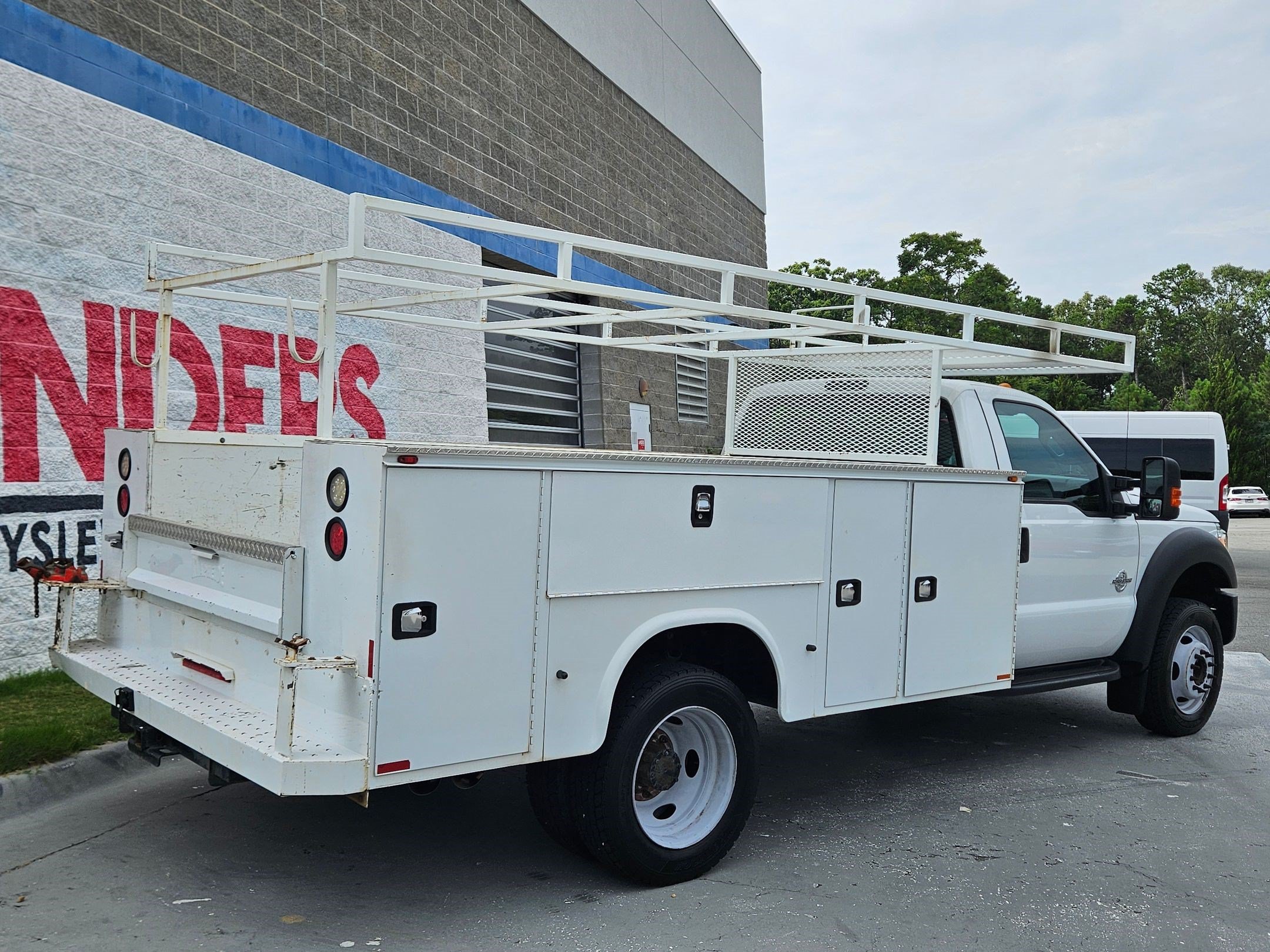 Used 2015 Ford F450 XL w/ Power Equipment Group RWD image 7