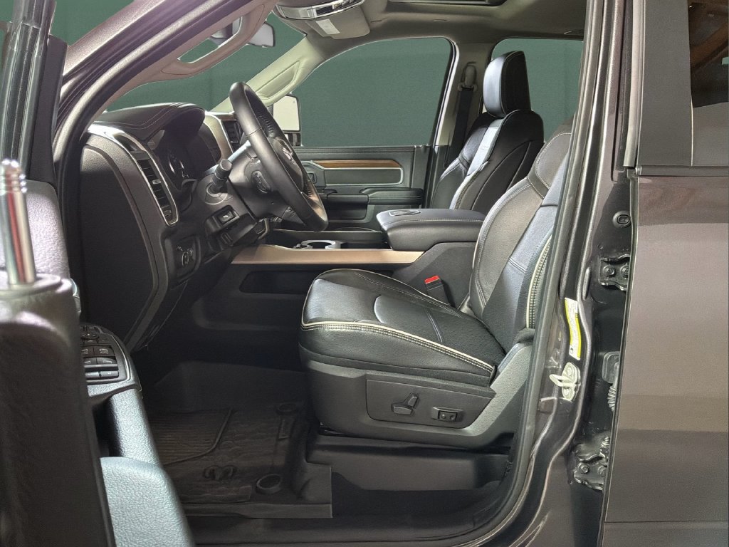 Certified 2024 RAM 3500 Laramie AWD/4WD image 15