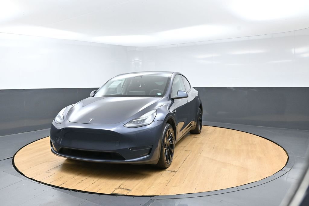 Used 2023 Tesla Model Y Long Range AWD/4WD image 5