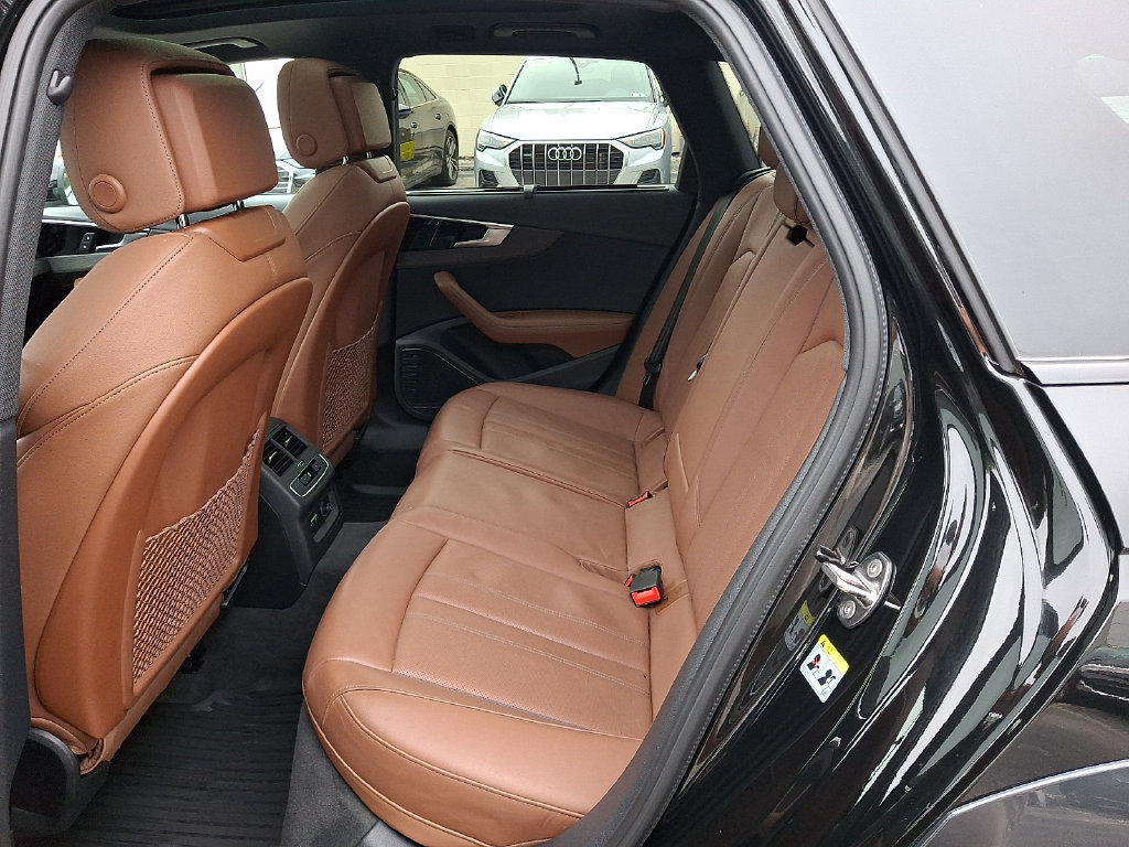 Used 2023 Audi A4 2.0T allroad Premium Plus w/ Premium Plus Package AWD/4WD image 10