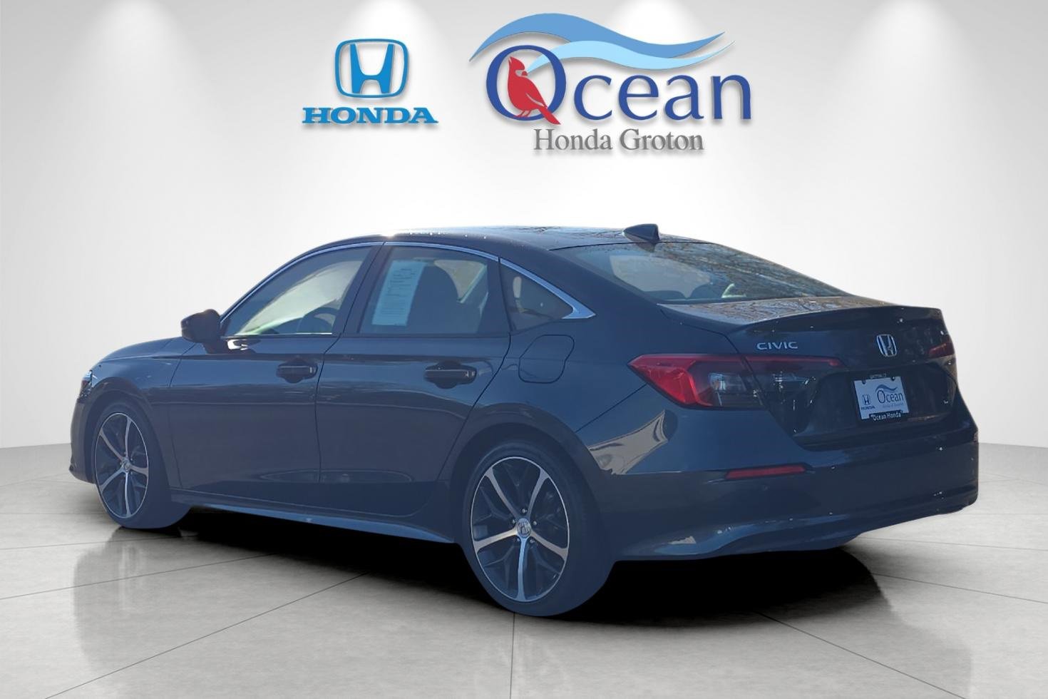Used 2024 Honda Civic Touring image 7