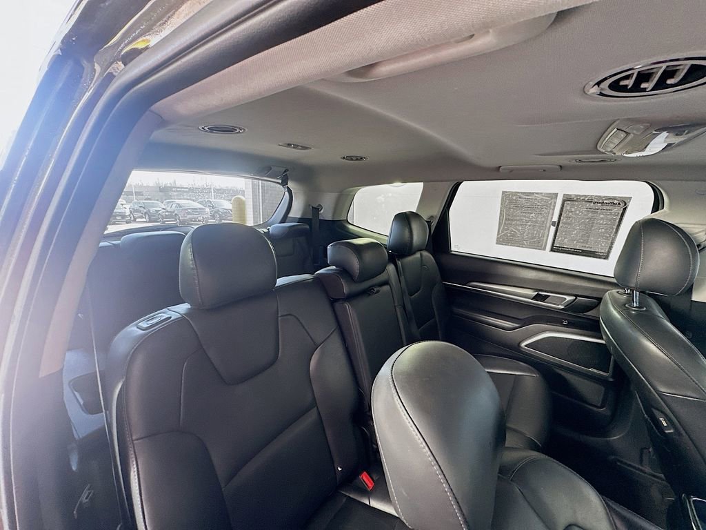 Used 2020 Kia Telluride S w/ S 8 Passenger Seating Package image 28