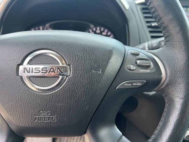 Used 2018 Nissan Pathfinder SV w/ SV Tech Package image 26
