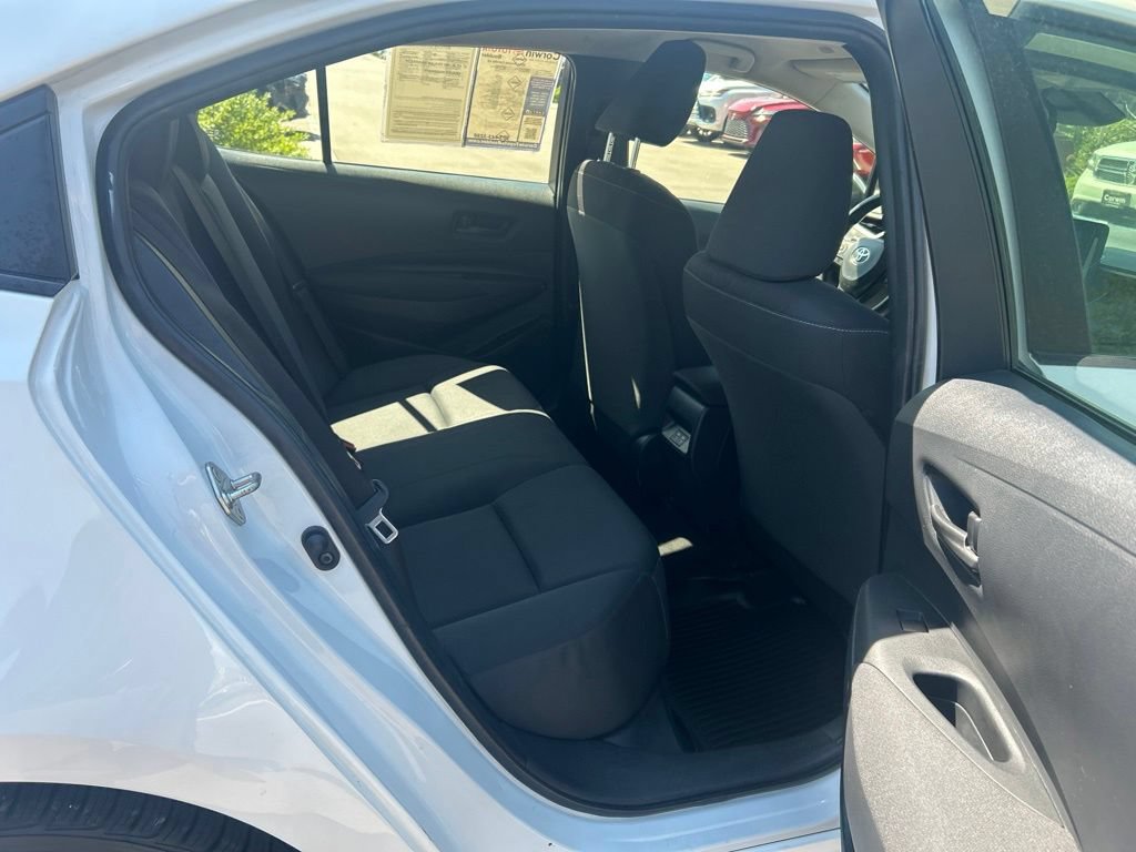 Used 2024 Toyota Corolla LE FWD image 17