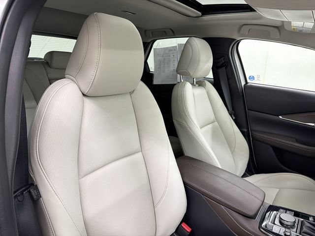 Certified 2025 MAZDA CX-30 AWD 2.5 S w/ Premium Package image 19