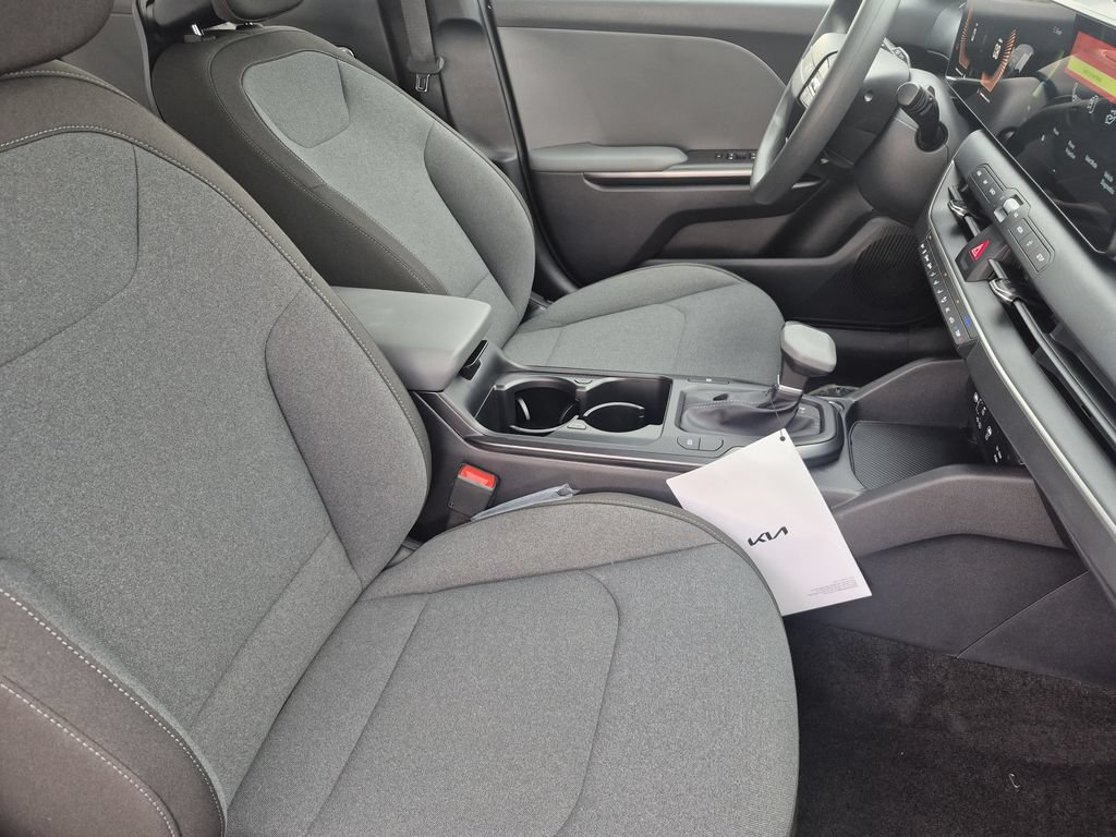 New 2026 Kia K4 FWD image 15