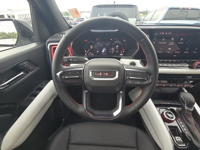 Used 2024 GMC Canyon AT4X image 26