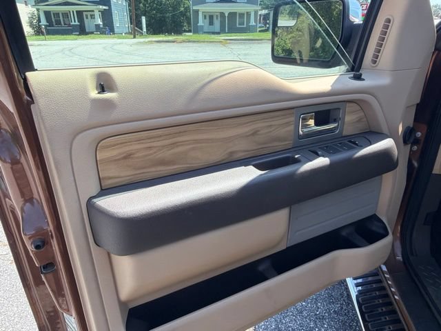 Used 2011 Ford F150 Lariat w/ Lariat Chrome Pkg RWD image 10