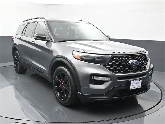Used 2023 Ford Explorer ST w/ Equipment Group 401A image 7