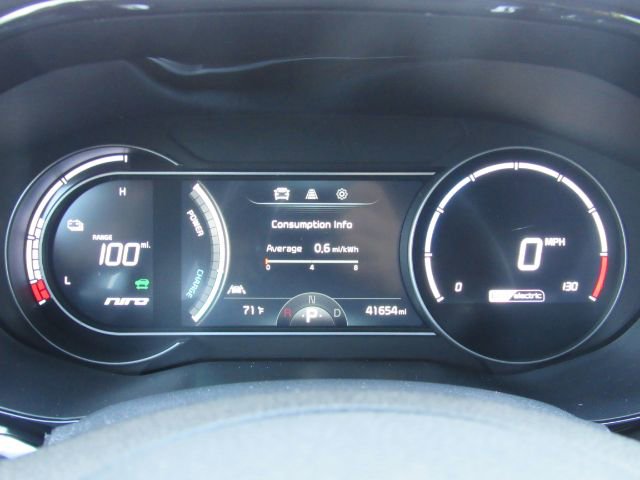 Used 2022 Kia Niro EX image 40