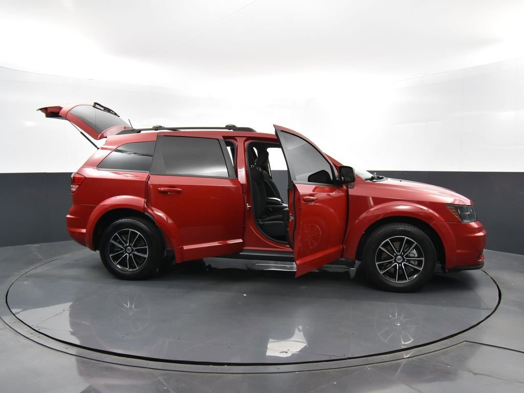Used 2018 Dodge Journey SE w/ Popular Equipment Group image 40