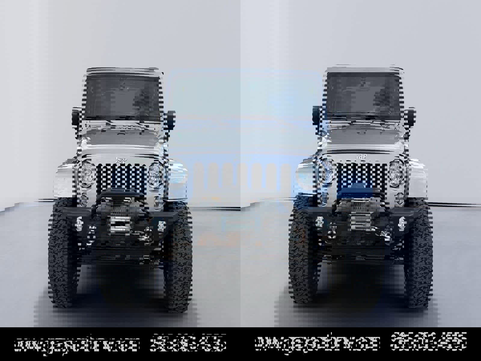 Used 2015 Jeep Wrangler Unlimited Sahara image 8