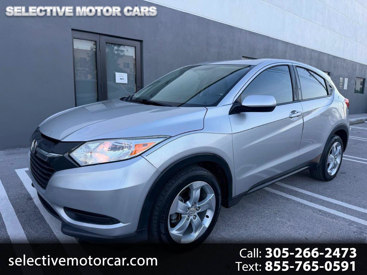 Used 2016 Honda HR-V LX image 1