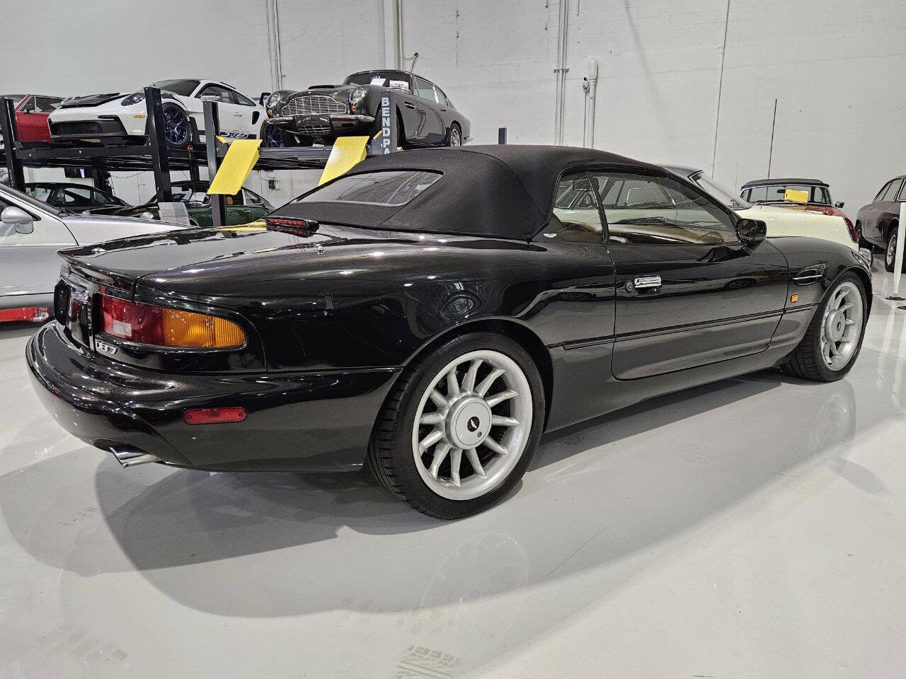 Used 1997 Aston Martin DB7 Volante image 8